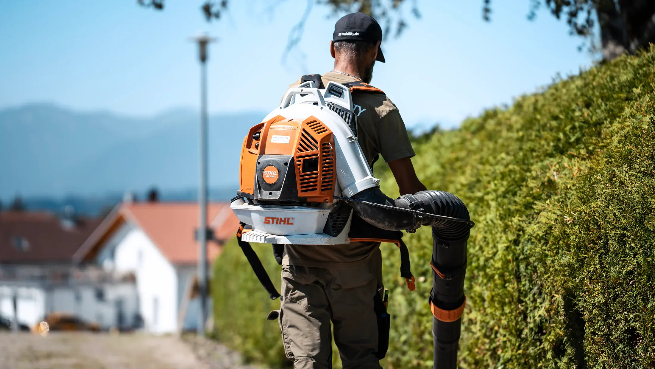 Hausmeisterservice im Raum Kempten. Laubbeseitigung